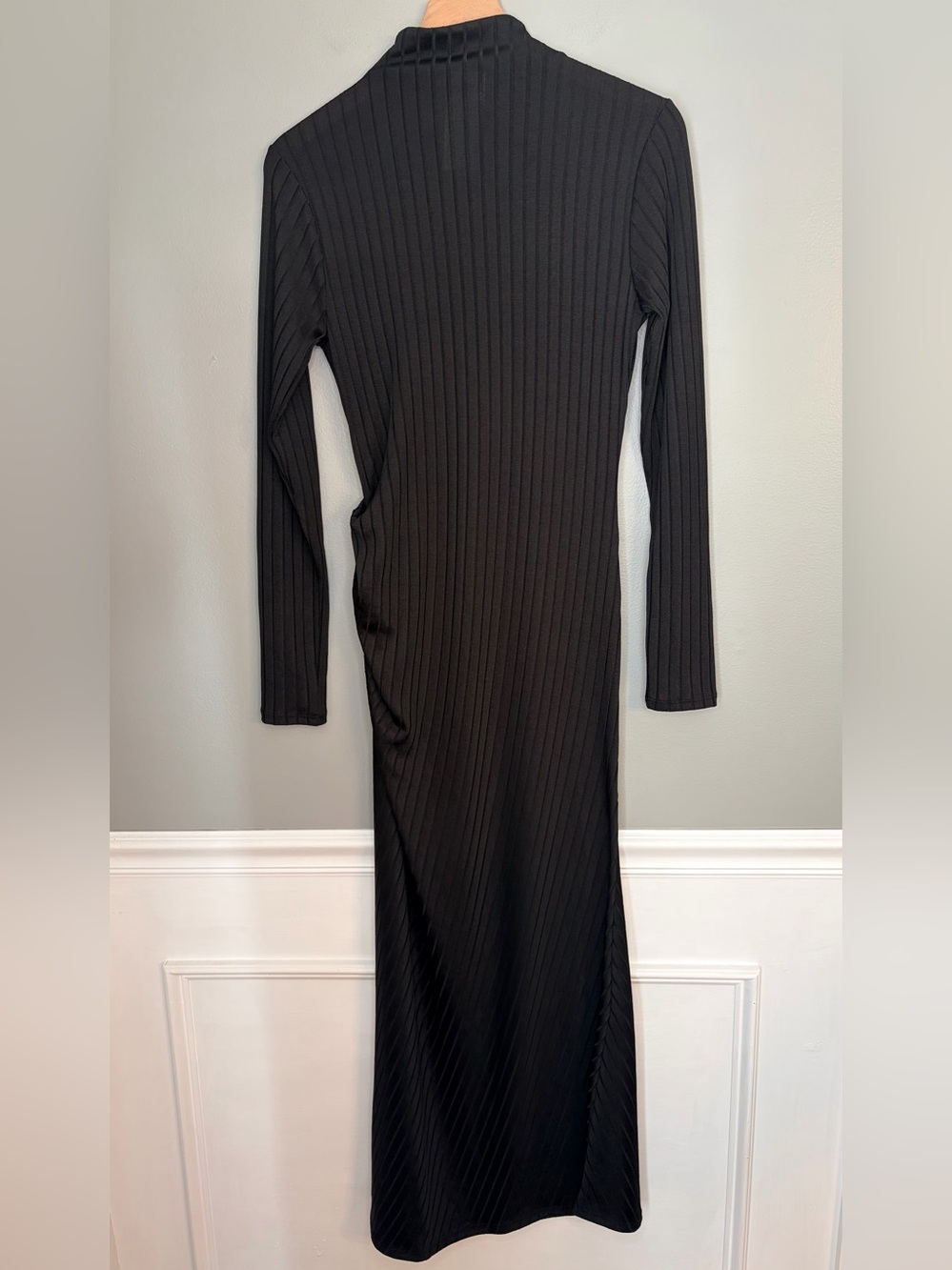 *NWT* Good American Women’s Black Shine Rib Funnel Tuck Midi Dress, Size Large - Picture 12 of 14